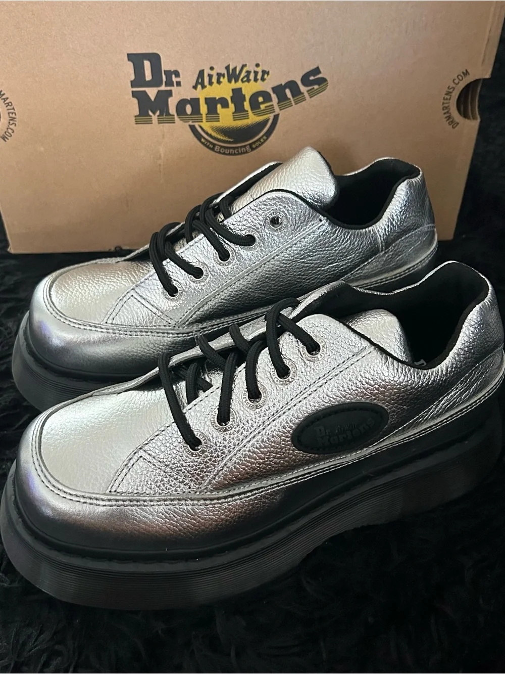 DR MARTENS Buzz 5I silver leather platform lace up oxfords shoes women’s 8 new